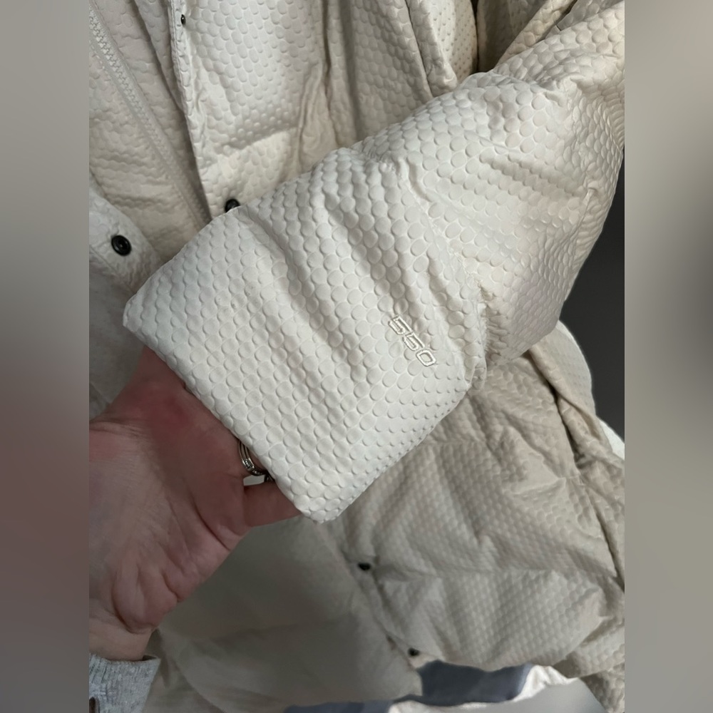 North face parka - Picture 4 of 10